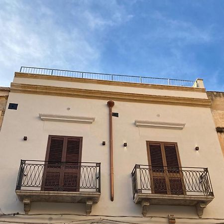מרסאלה Casa Vacanze Al Trenta3 מראה חיצוני תמונה