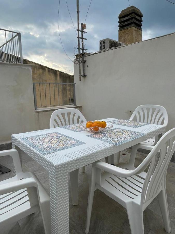 מרסאלה Casa Vacanze Al Trenta3 מראה חיצוני תמונה
